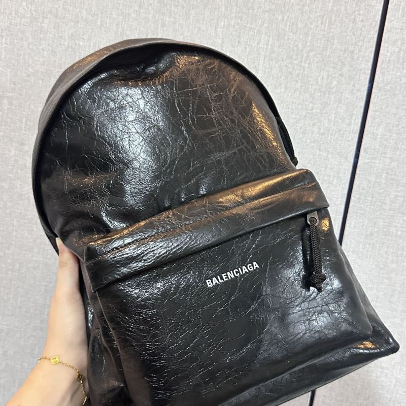 Ba*len*cia*ga backpacks